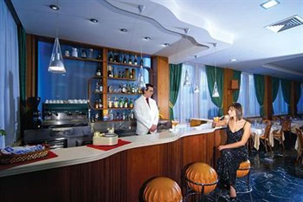Pisani Hotel (San Nicola la Strada)